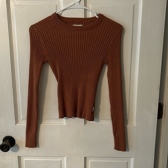 NEVER WORN Boutique Sweater - Picture 1 of 5